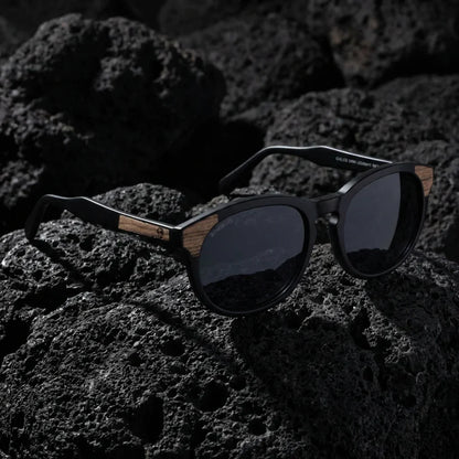 Chiloé 0084 Round Polarized Sunglasses in Bio-Acetate and Natural Wood