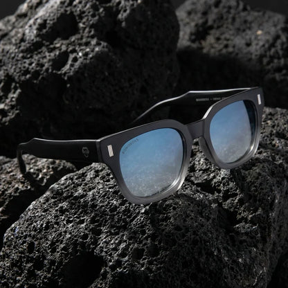 Osorno RPET rectangular polarized sunglasses in recycled plastic · ReFramed, photo 28 of 30