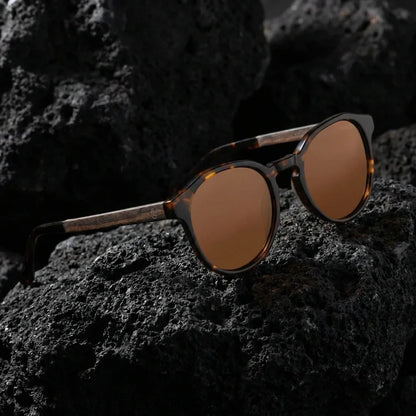 Galápagos geometric polarized sunglasses in bio-acetate and natural wood · ReFramed, photo 20 of 30