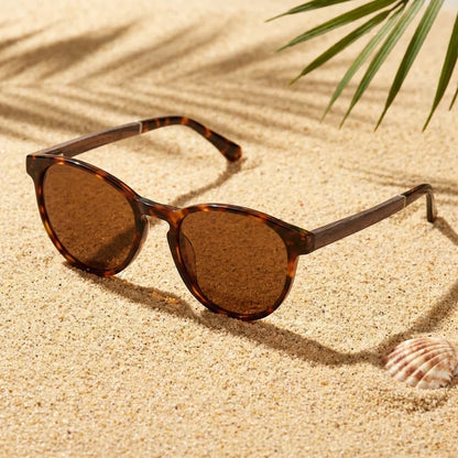 Chiloé 220 Round Polarized Sunglasses in Bio-Acetate & Wood