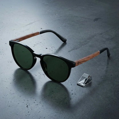 Chiloé 220 Round Polarized Sunglasses in Bio-Acetate & Wood