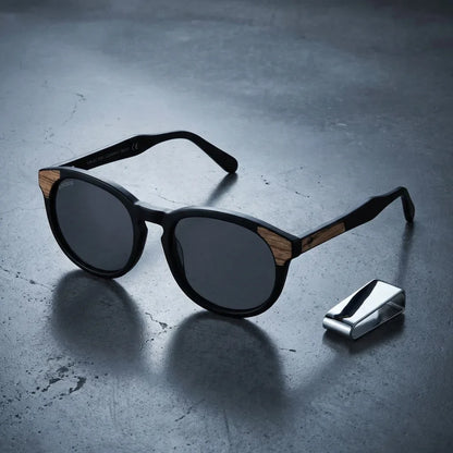 Chiloé 0084 Round Polarized Sunglasses in Bio-Acetate and Natural Wood