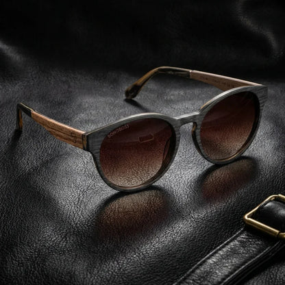 Chiloé 110 Wood round polarized sunglasses in bio-acetate and natural wood · ReFramed, photo 17 of 30