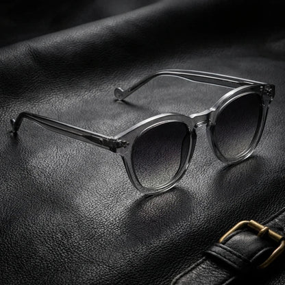 Lenga Oval Polarized Sunglasses in Bio-Acetate