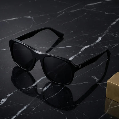 Tom Oval Polarized Sunglasses in Bio-Acetate