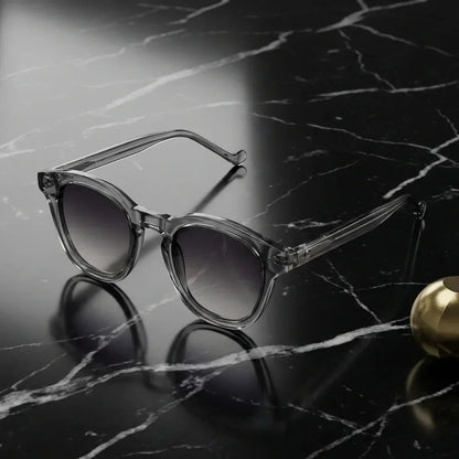 Lenga Oval Polarized Sunglasses in Bio-Acetate