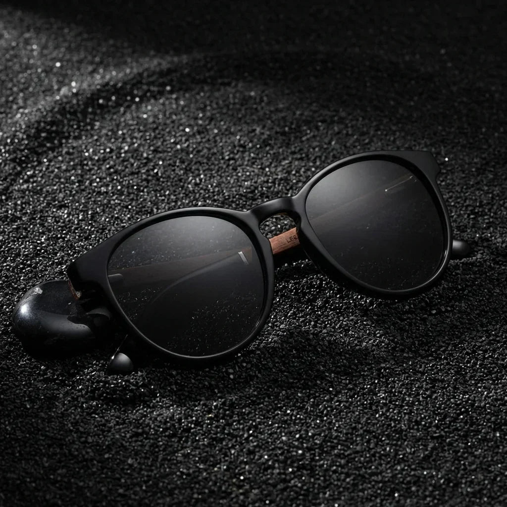 Chiloé 220 Round Polarized Sunglasses in Bio-Acetate & Wood