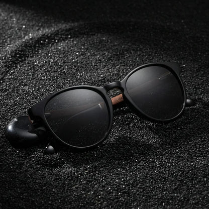 Chiloé 220 Round Polarized Sunglasses in Bio-Acetate & Wood