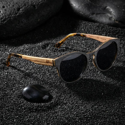 Chiloé 110 Wood round polarized sunglasses in bio-acetate and natural wood · ReFramed, photo 29 of 30