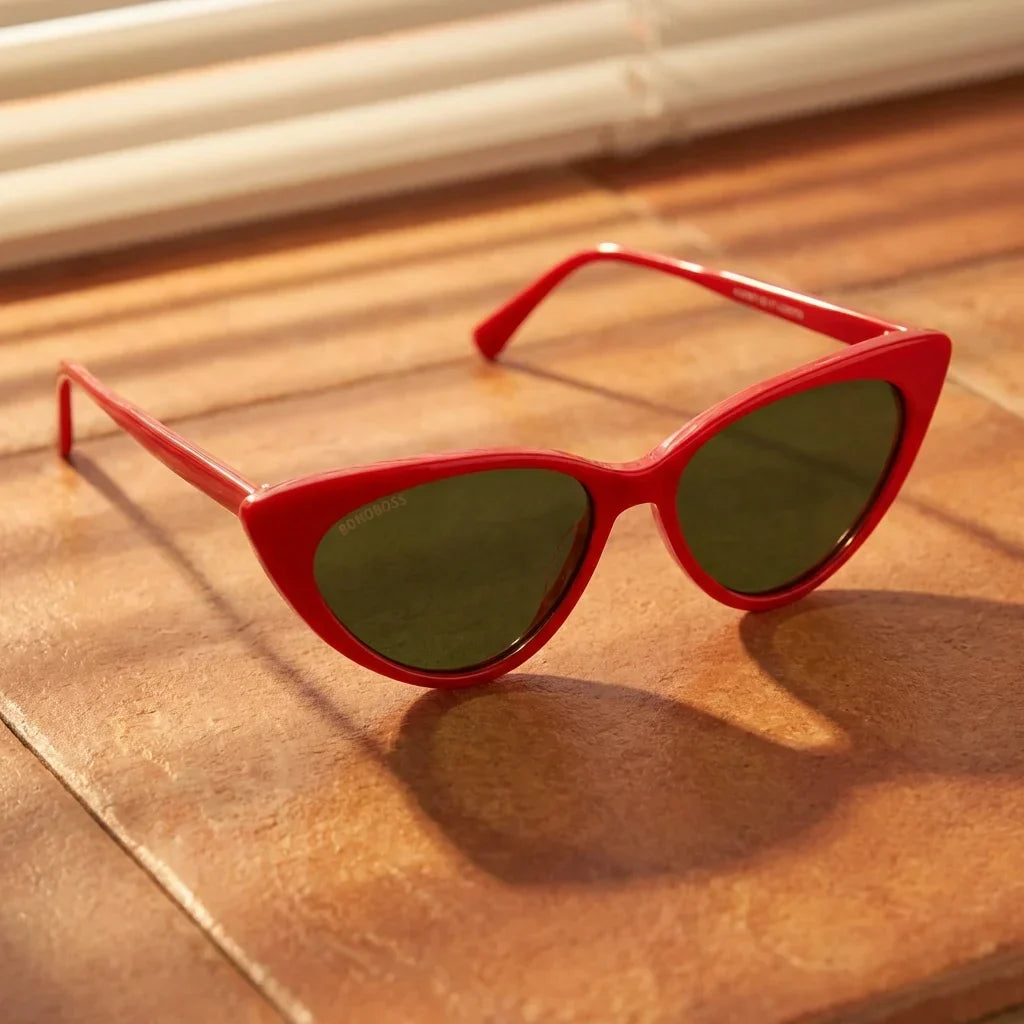 Audrey Red cat eye polarized sunglasses in bio-acetate, retro style · ReFramed, photo 24 of 27