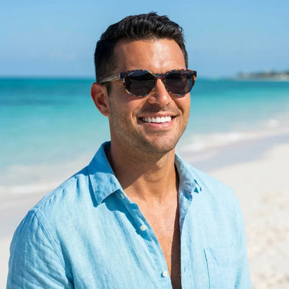 Chiloé 110 Carey round polarized sunglasses in bio-acetate and natural wood · ReFramed, photo 19 of 26