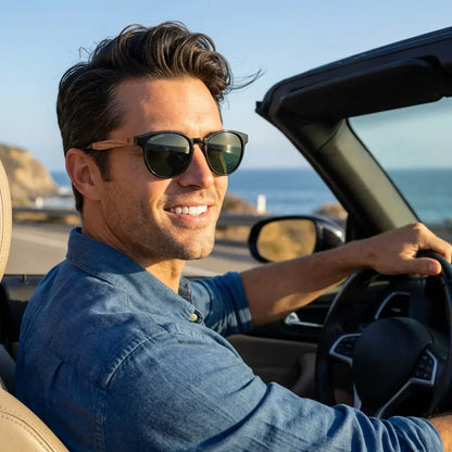 Chiloé 220 Round Polarized Sunglasses in Bio-Acetate & Wood