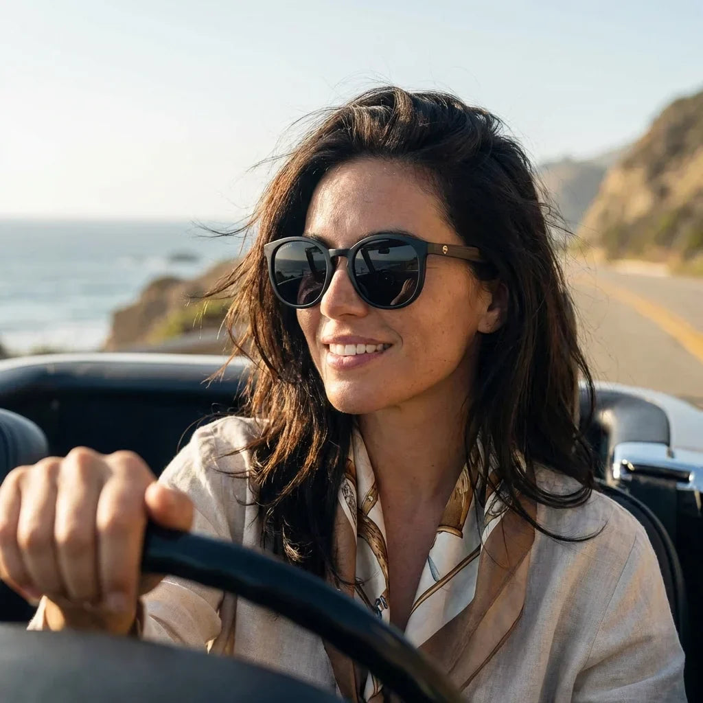 Meli Dark round polarized sunglasses in recycled plastic and natural wood · ReFramed, photo 28 of 30