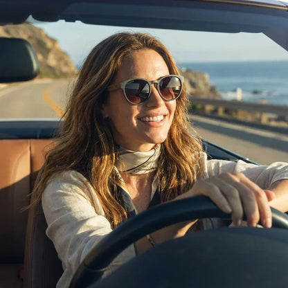 Chiloé 110 Wood round polarized sunglasses in bio-acetate and natural wood · ReFramed, photo 22 of 30
