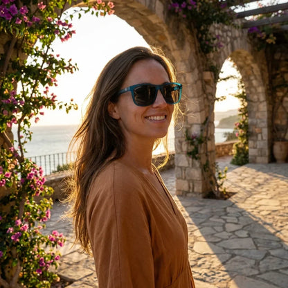 Rapanui RPET rectangular polarized sunglasses in recycled plastic · ReFramed, photo 25 of 30