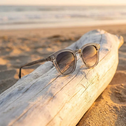 Lenga Oval Polarized Sunglasses in Bio-Acetate