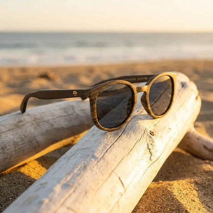 Meli Ebony round polarized sunglasses in recycled plastic and natural wood · ReFramed, photo 19 of 30