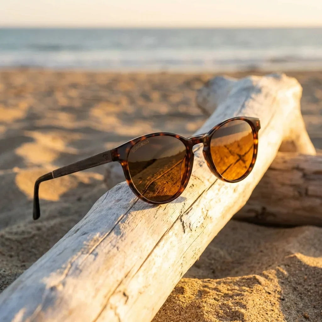 Chiloé 220 Round Polarized Sunglasses in Bio-Acetate & Wood