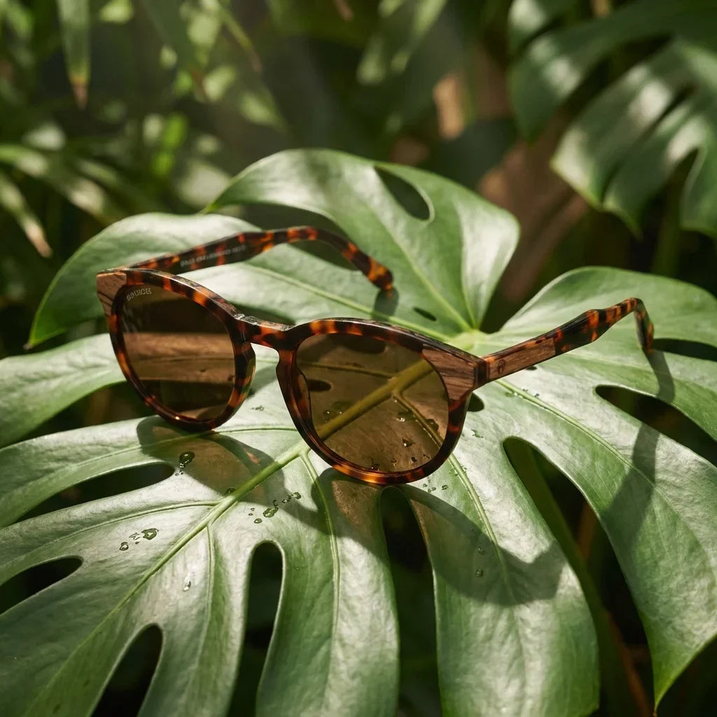 Chiloé 0084 round polarized sunglasses in bio-acetate and natural wood, Black color · photo 20 of 30