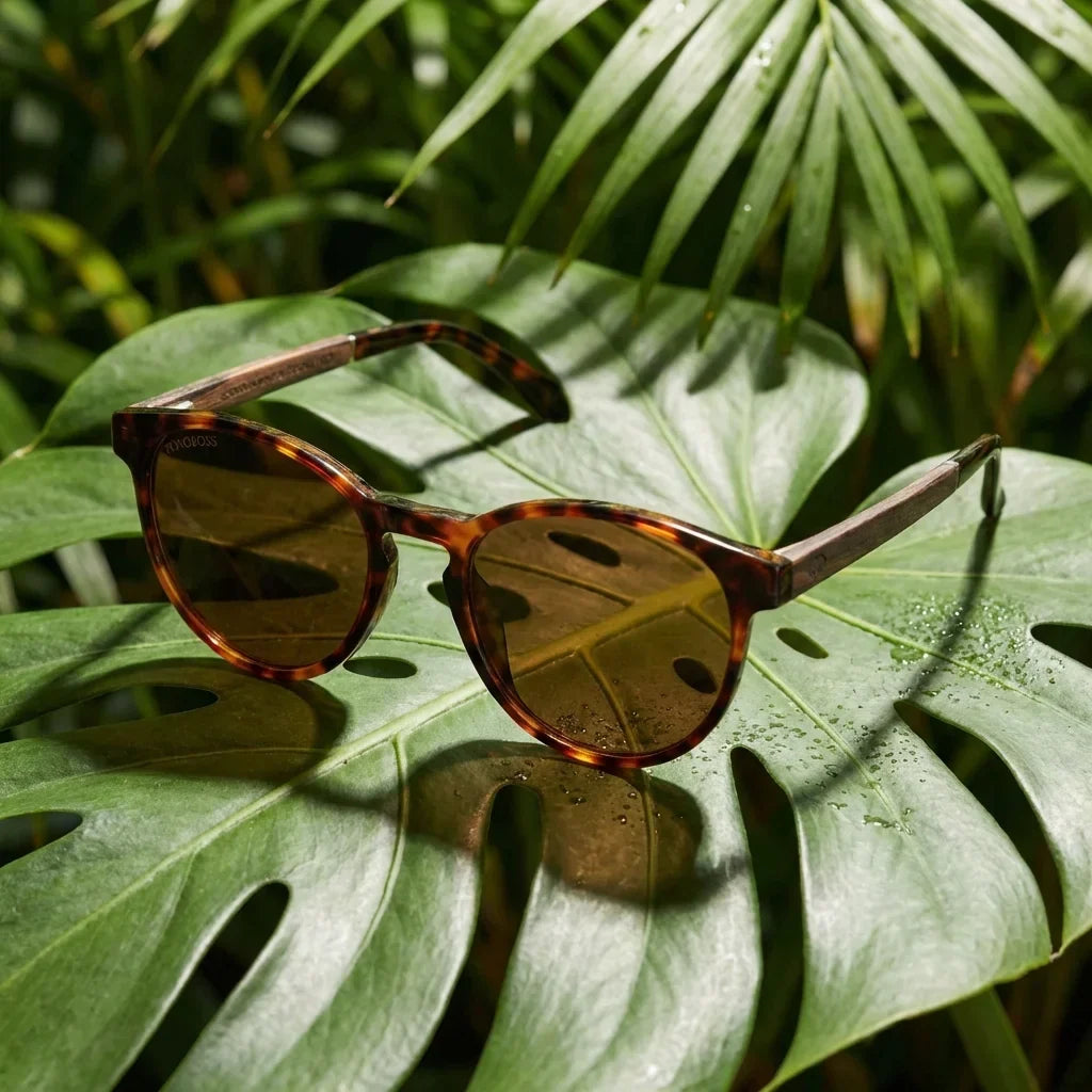 Chiloé 220 Round Polarized Sunglasses in Bio-Acetate & Wood
