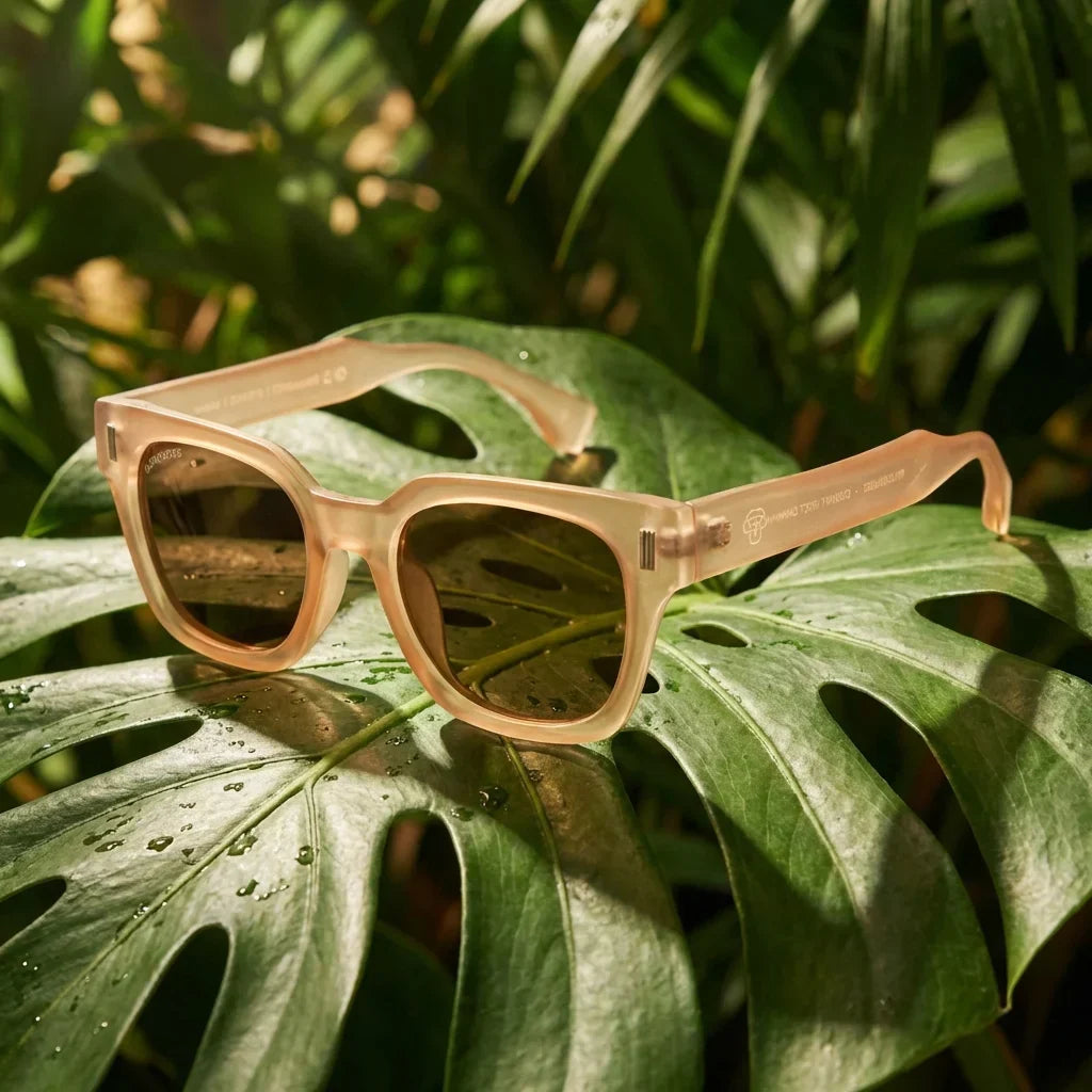 Osorno RPET rectangular polarized sunglasses in recycled plastic · ReFramed, photo 15 of 30