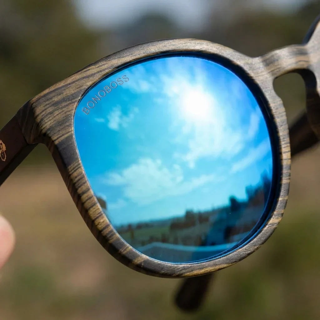 Meli Ebony round polarized sunglasses in recycled plastic and natural wood · ReFramed, photo 25 of 30