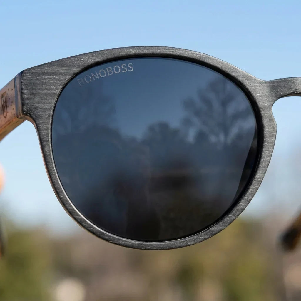 Chiloé 110 Wood Round Polarized Sunglasses