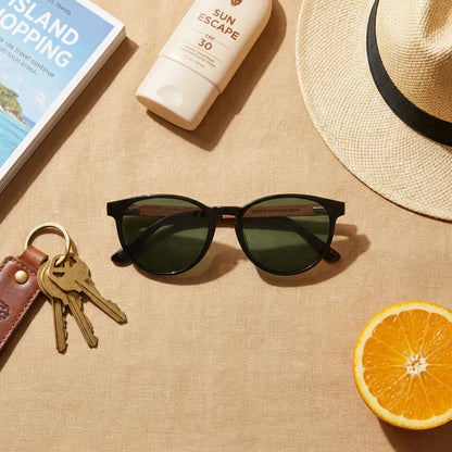 Chiloé 220 Round Polarized Sunglasses in Bio-Acetate & Wood