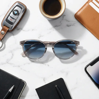 Chiloé 220 Round Polarized Sunglasses in Bio-Acetate & Wood