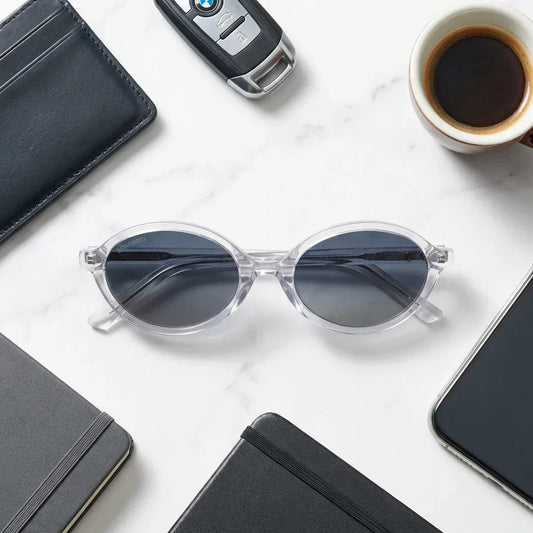 Women Guapi Island oval polarized sunglasses in bio-acetate, Clear color · photo 1 of 30