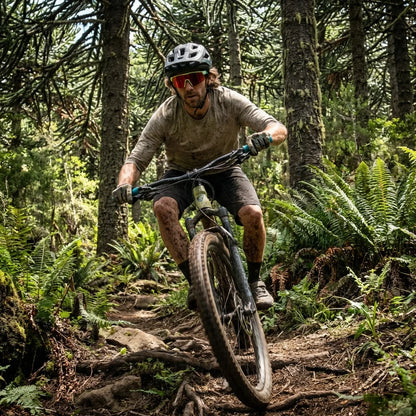 Bolt sport sunglasses with polarized lenses, TR90 frame · ReFramed, photo 30 of 30