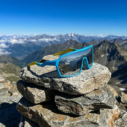 Rudolph sport sunglasses with polarized lenses, TR90 frame · ReFramed, photo 4 of 17