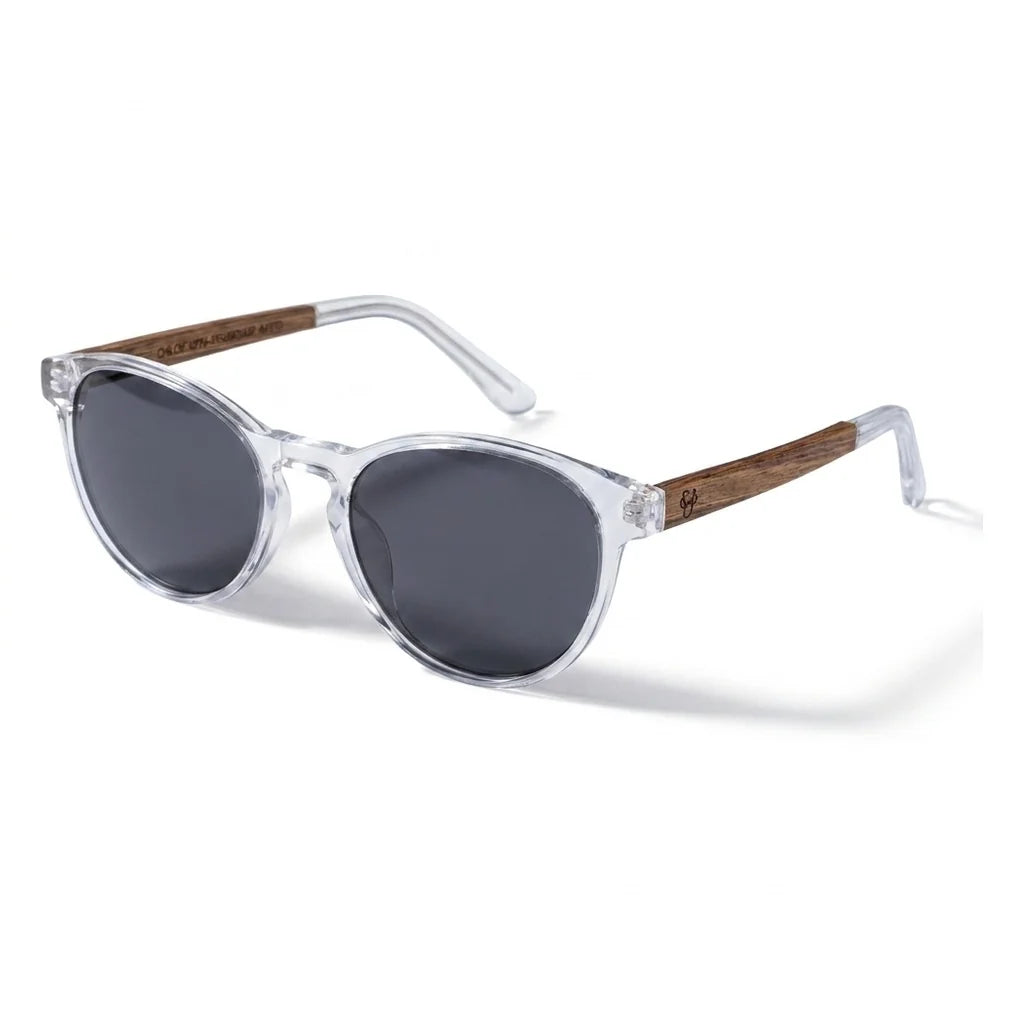 Chiloé 220 Blue round polarized sunglasses in bio-acetate and natural wood · ReFramed, photo 8 of 22