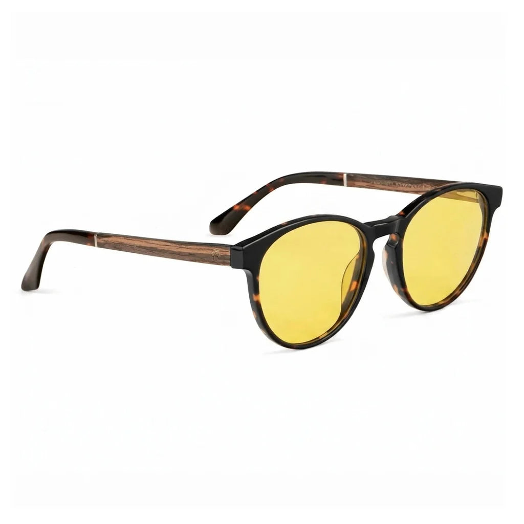 Chiloé 220 round polarized sunglasses in tortoise bio-acetate and wood · ReFramed, photo 12 of 22