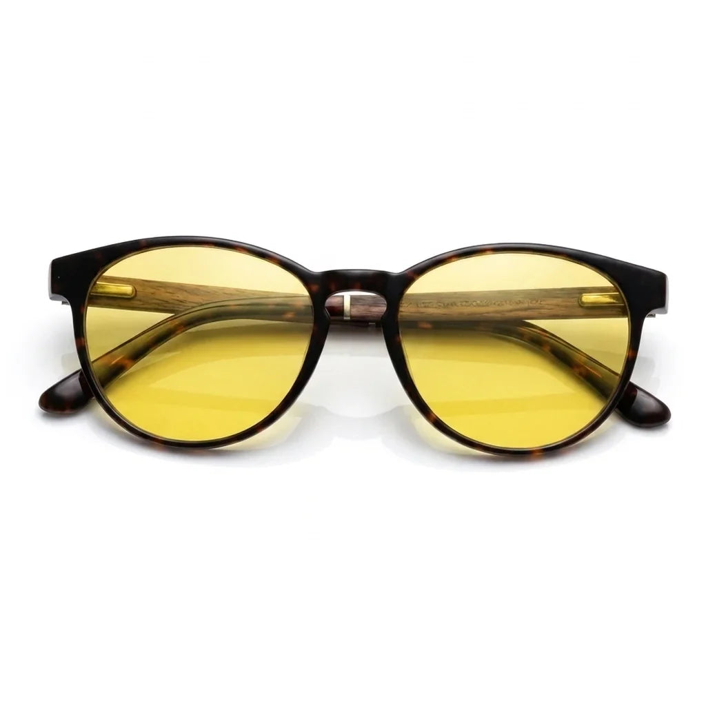 Chiloé 220 round polarized sunglasses in tortoise bio-acetate and wood · ReFramed, photo 11 of 22