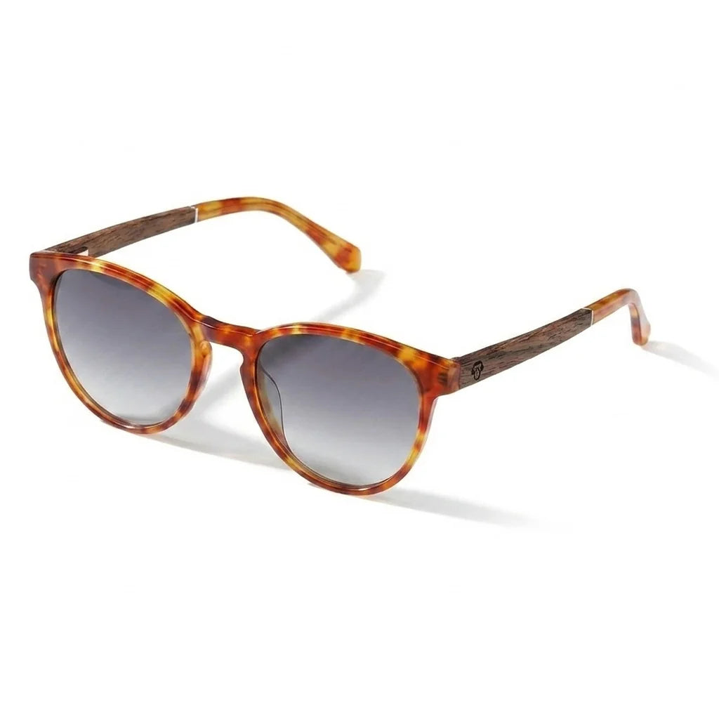 Chiloé 220 round polarized sunglasses in orange bio-acetate and wood · ReFramed, photo 10 of 22