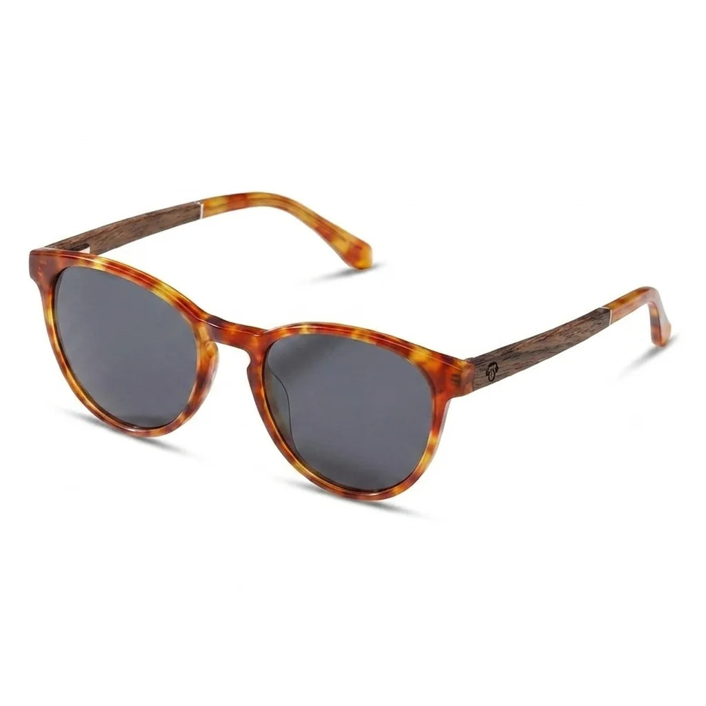 Chiloé 220 round polarized sunglasses in orange bio-acetate and wood · ReFramed, photo 8 of 22