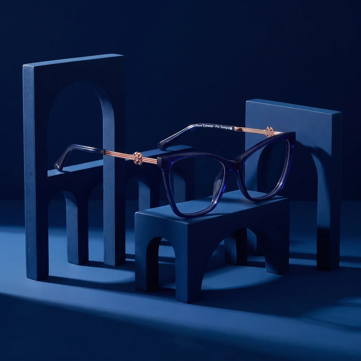 Fiore 10172 cat-eye acetate and metal reading glasses, blue frame · ReFramed, photo 30 of 40