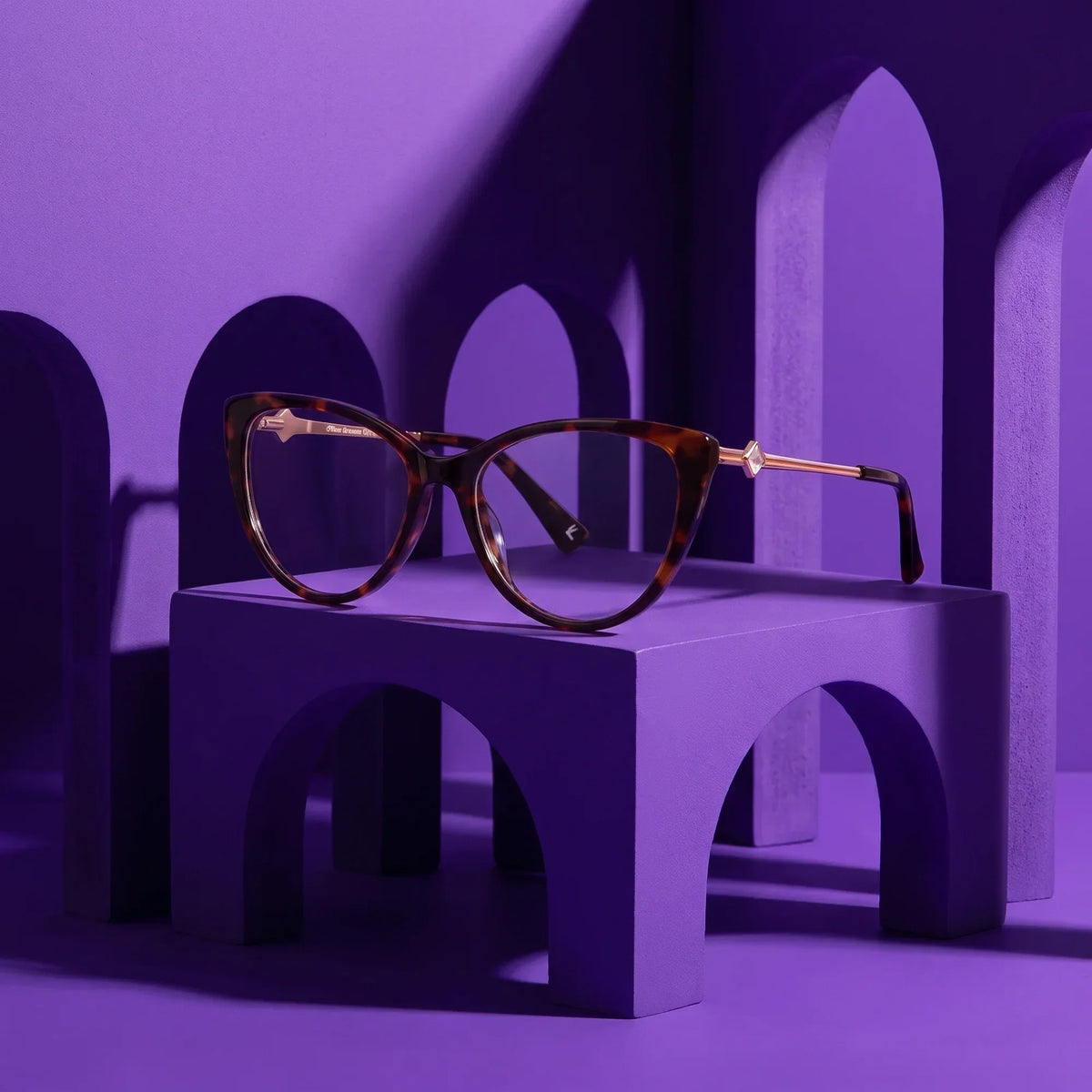 Fiore 1031 cat-eye acetate and metal reading glasses, tortoise frame · ReFramed, photo 75 of 85