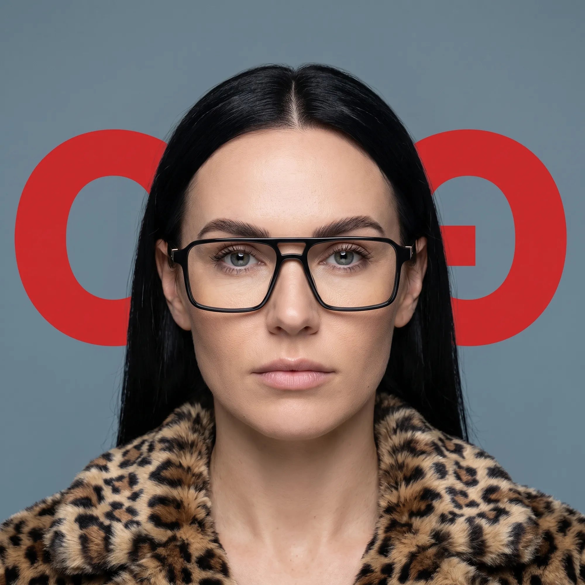 Fiore 1039 eyeglasses in black, worn by a model – campaign portrait, studio portrait with sculptural styling