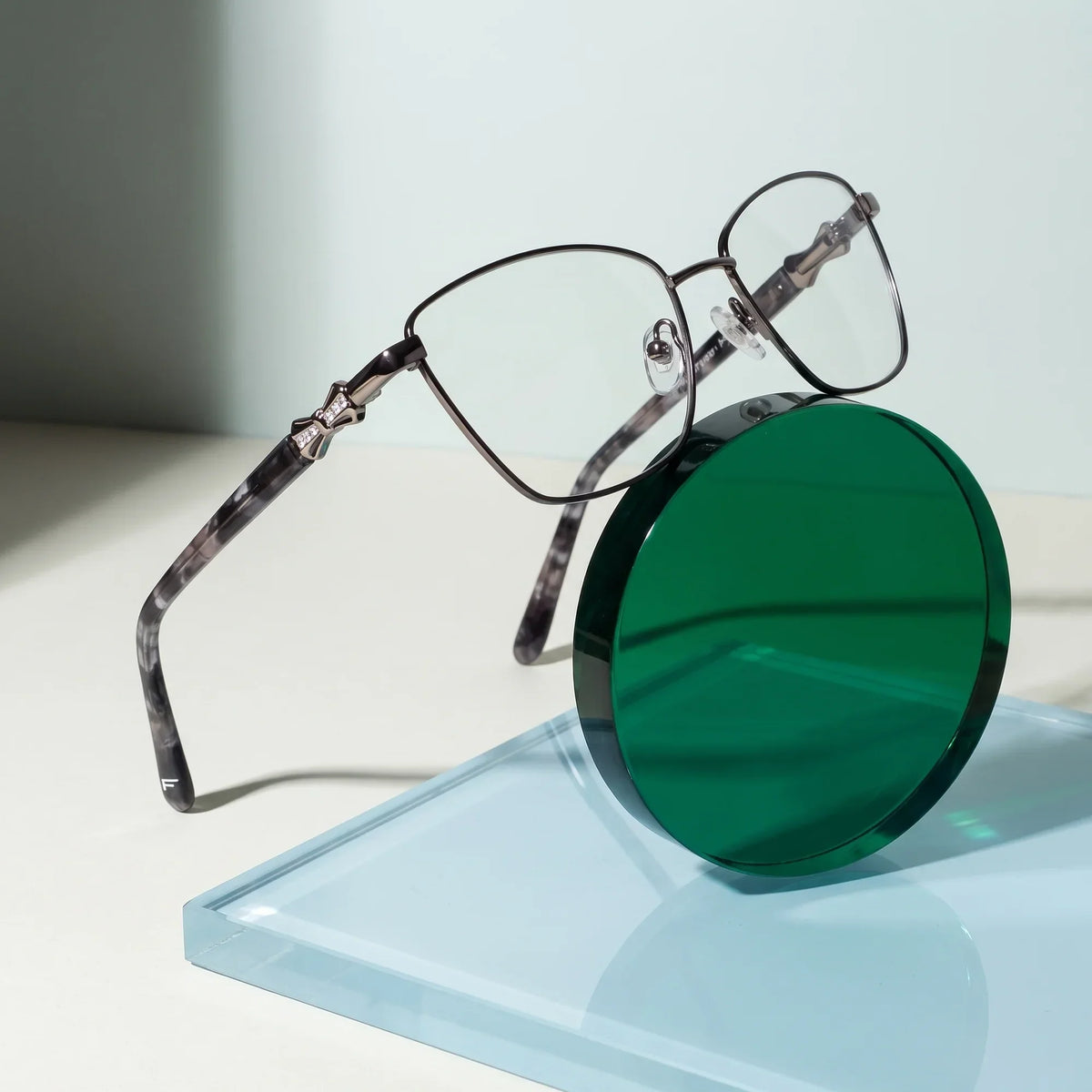 Fiore 22115 square metal reading glasses, black silver frame · ReFramed, photo 35 of 62