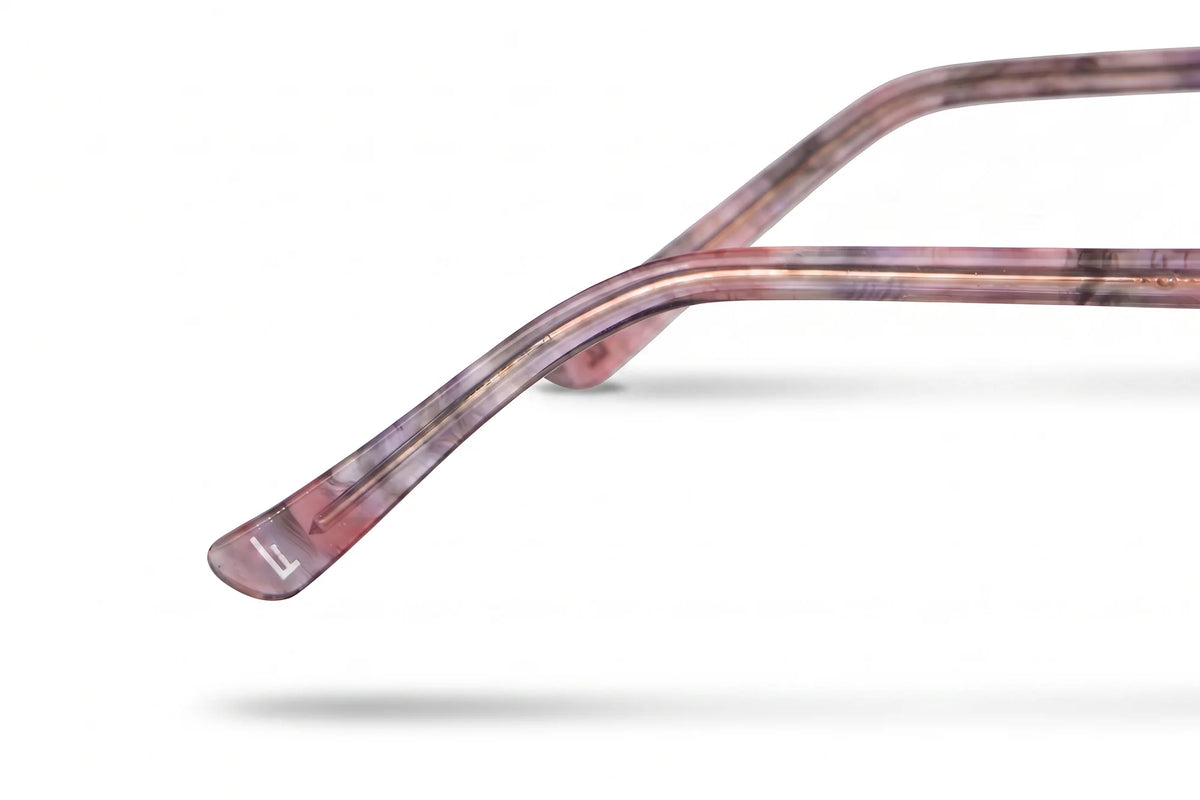 Fiore 22117 eyeglasses in gold – temple logo detail
