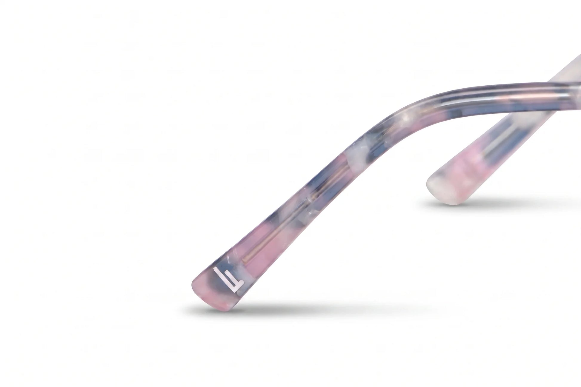 Fiore 3921 eyeglasses in pink silver – temple logo detail