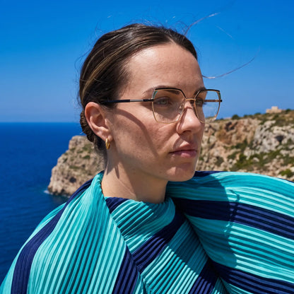 Fiore 3971 geometric metal reading glasses, black gold frame · ReFramed, photo 54 of 71
