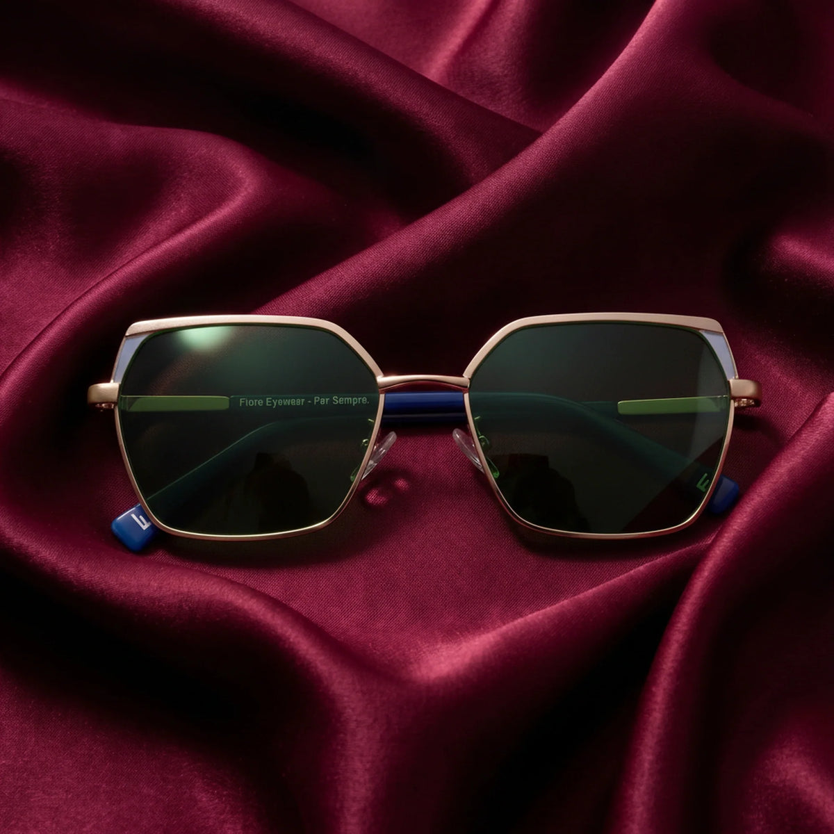 Fiore 3971 geometric sunglasses, gold steel frame, editorial still (angle 3) · ReFramed