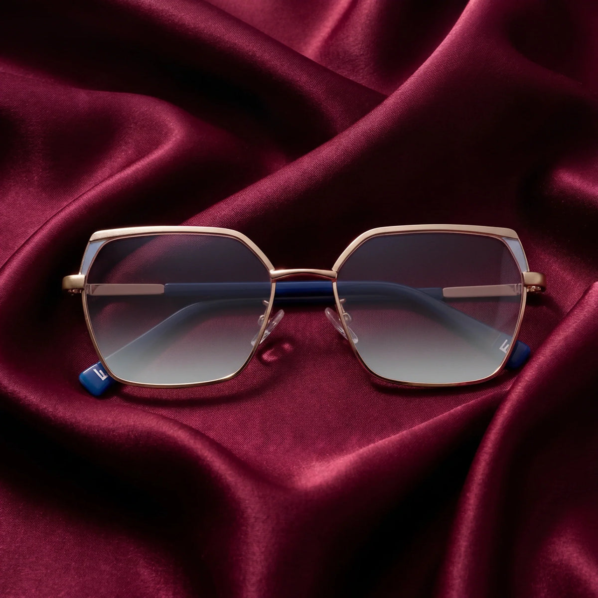 Fiore 3971 geometric sunglasses, gold steel frame, editorial still (angle 7) · ReFramed