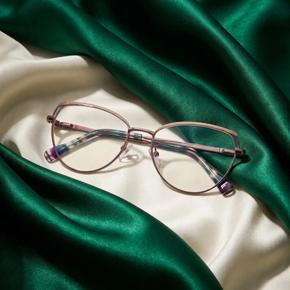 Fiore 3983 cat-eye metal reading glasses, gray gunmetal frame · ReFramed, photo 100 of 100