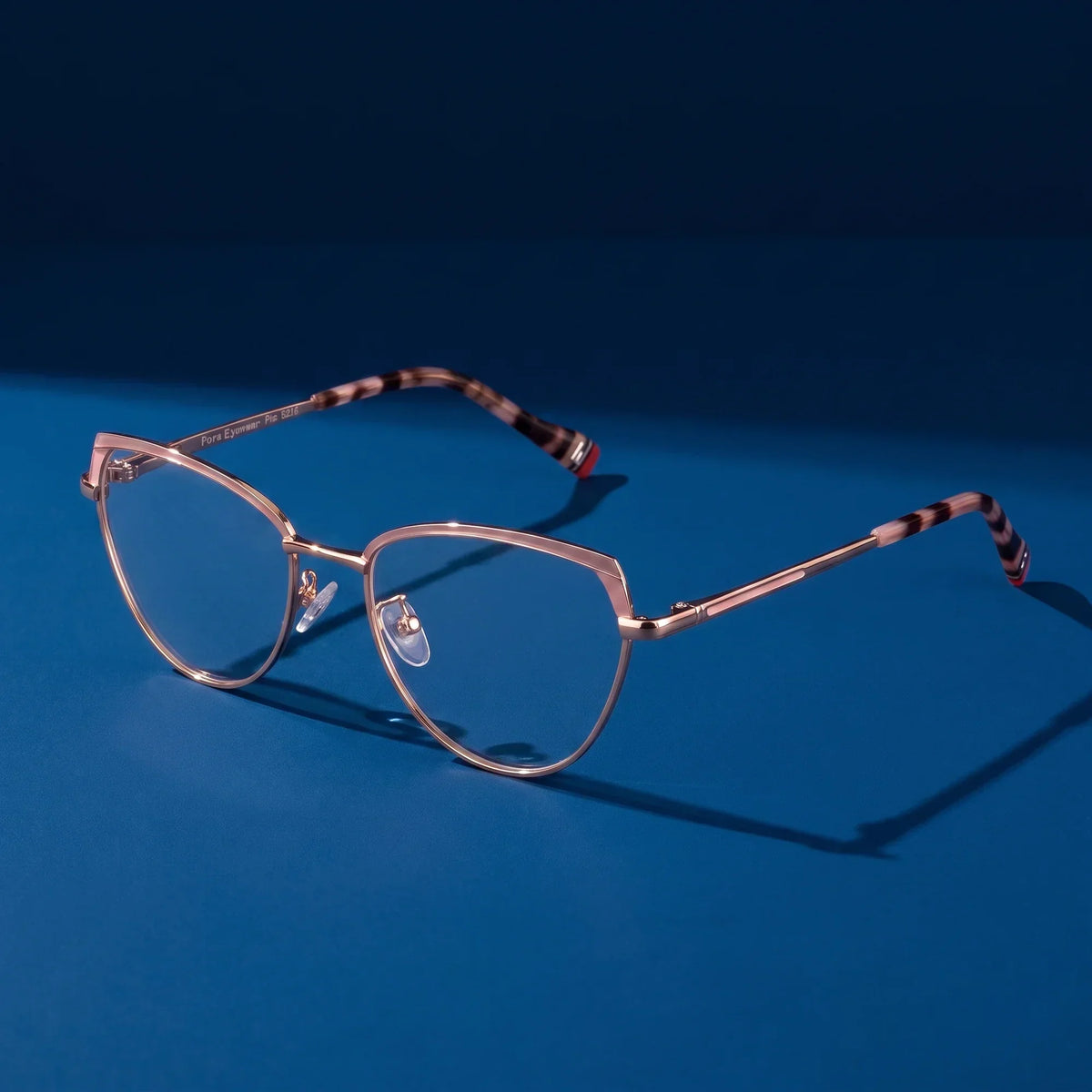 Fiore 3983 cat-eye metal reading glasses, pink gold frame · ReFramed, photo 73 of 100