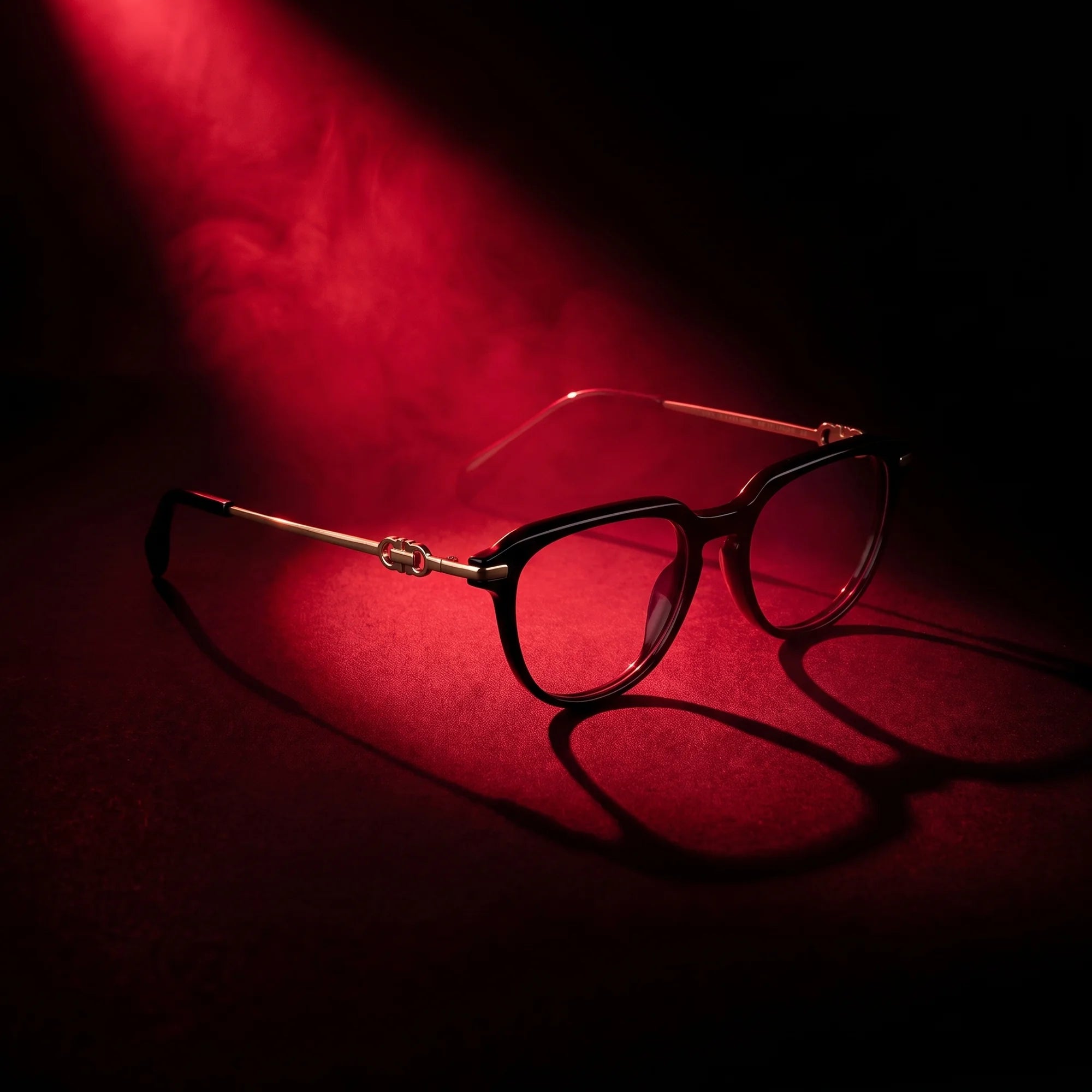 Fiore 5409 eyeglasses in black – under a theatrical beam of light