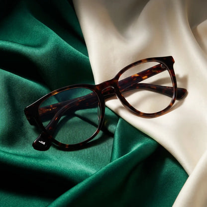 Fiore 7046 round acetate reading glasses, tortoise frame · ReFramed, photo 33 of 79